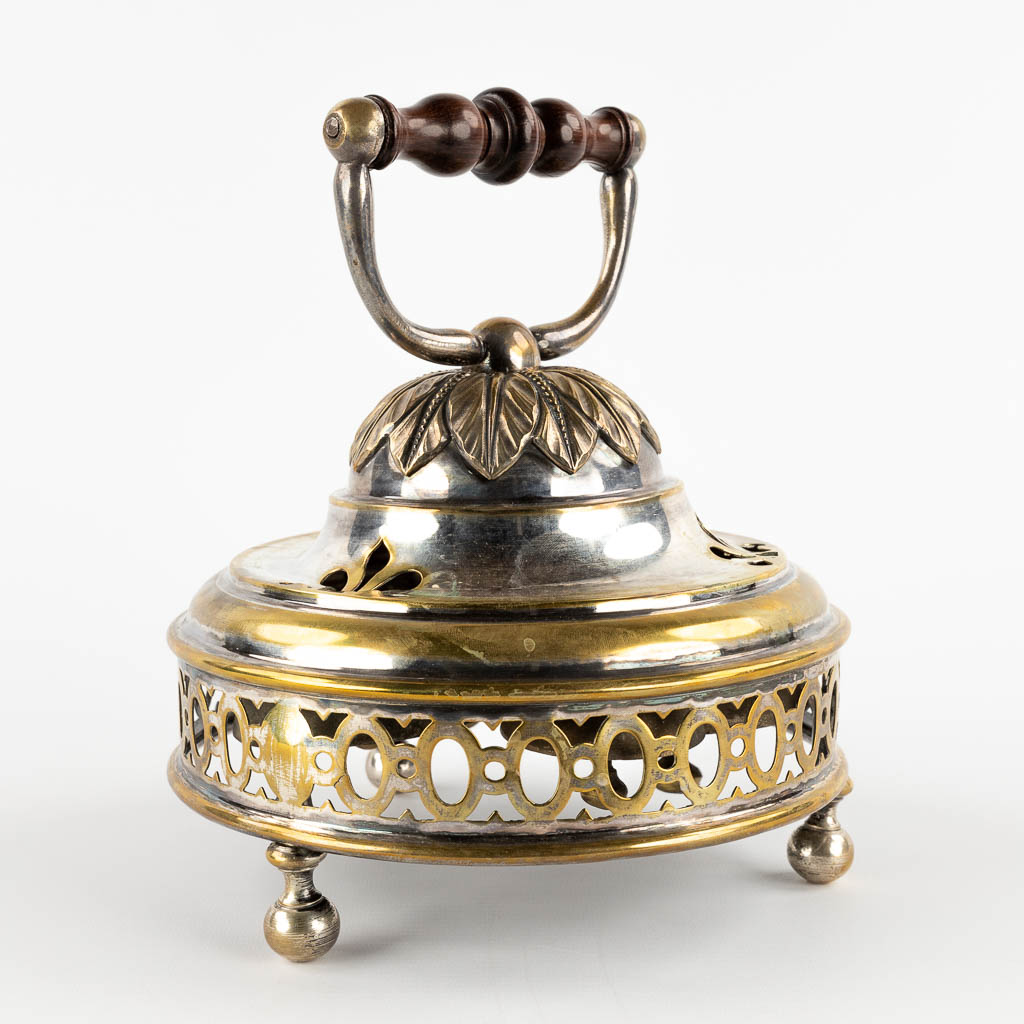 A large Altar Bell with 4 bells, silver-plated metal. (H:23 x D:20