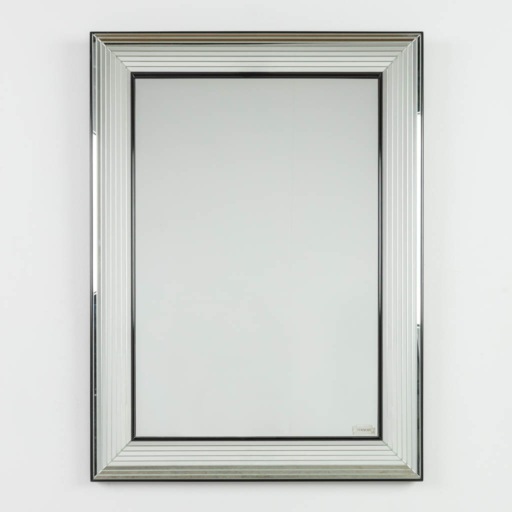 Deknudt, een spiegel. 20ste eeuw. (W:63 x H:84 cm)
