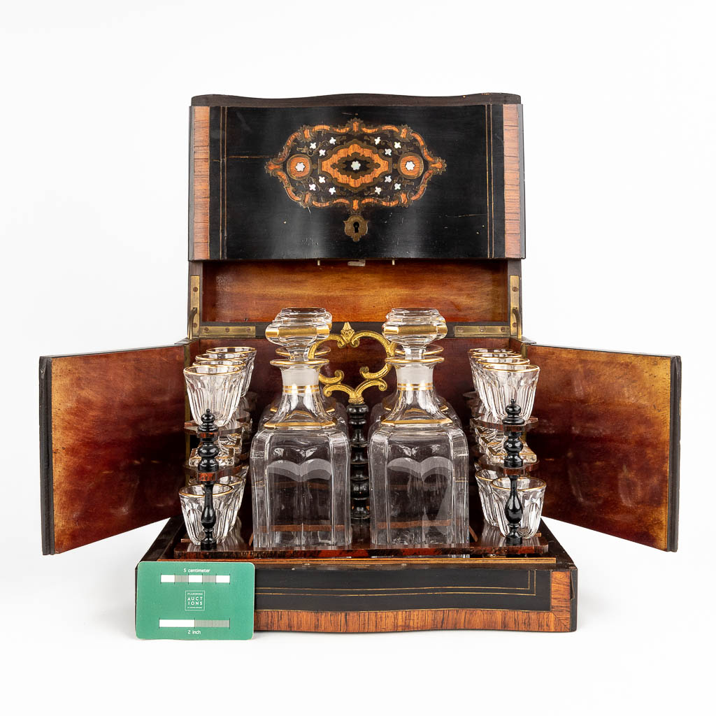 A tantalus 'Cave à Liqueur' in a wood box finished with marquetry inlay. Napoleon 3. 