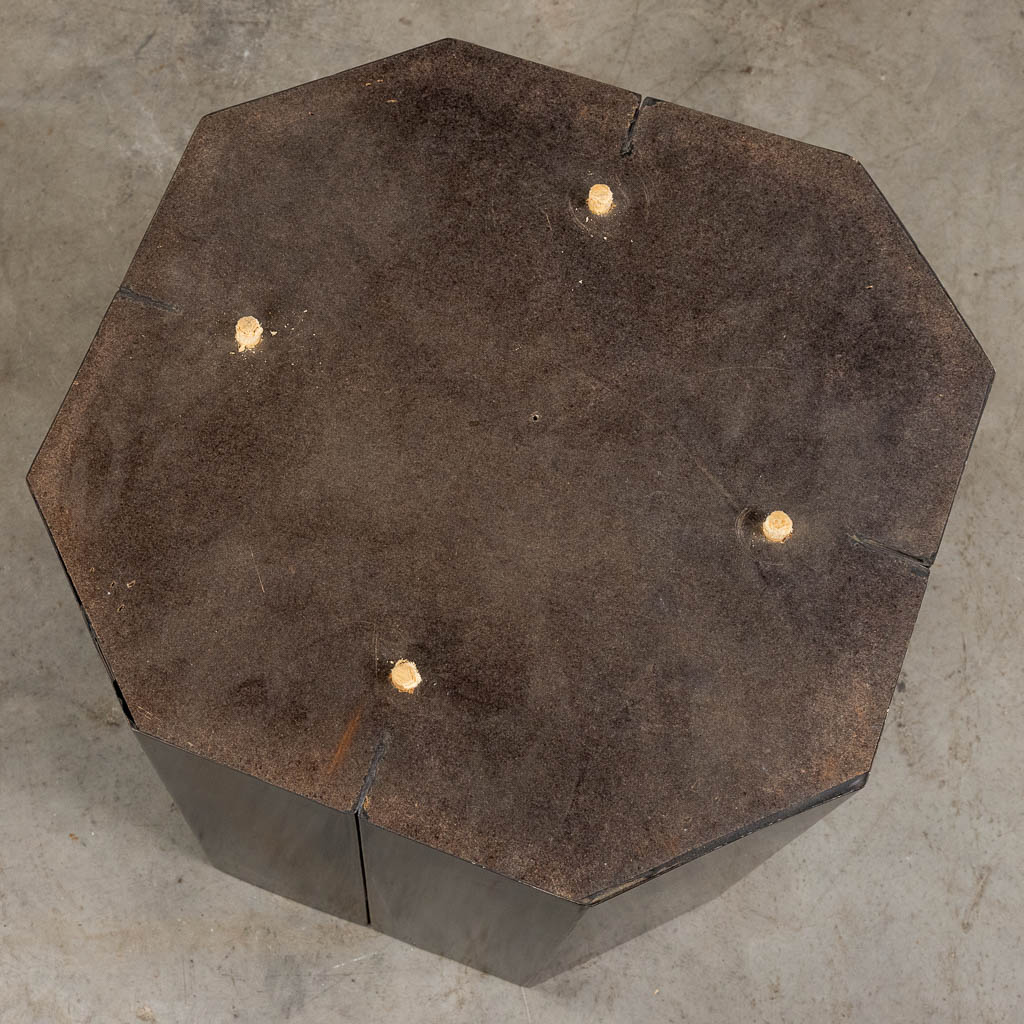 Nadie Jenatzy, an octagonal coffee table, brass (D:110 x W:110 x H:37 cm)