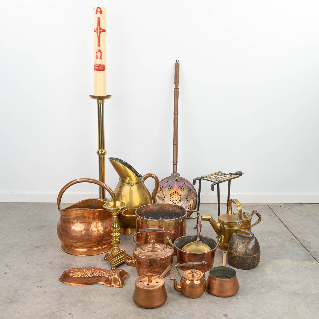 A large collection of items and objects made of red and yellow copper. (H:80cm)