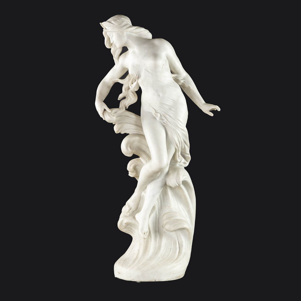 Edouard DROUOT (1859-1945) 'Venus op een golf'. (L:23 x W:43 x H:90 cm)