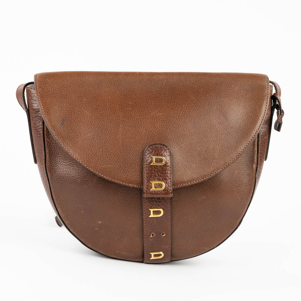 Delvaux, een handtas gemaakt uit bruin leder en vergulde elementen. (W:26,5 x H:22 cm)