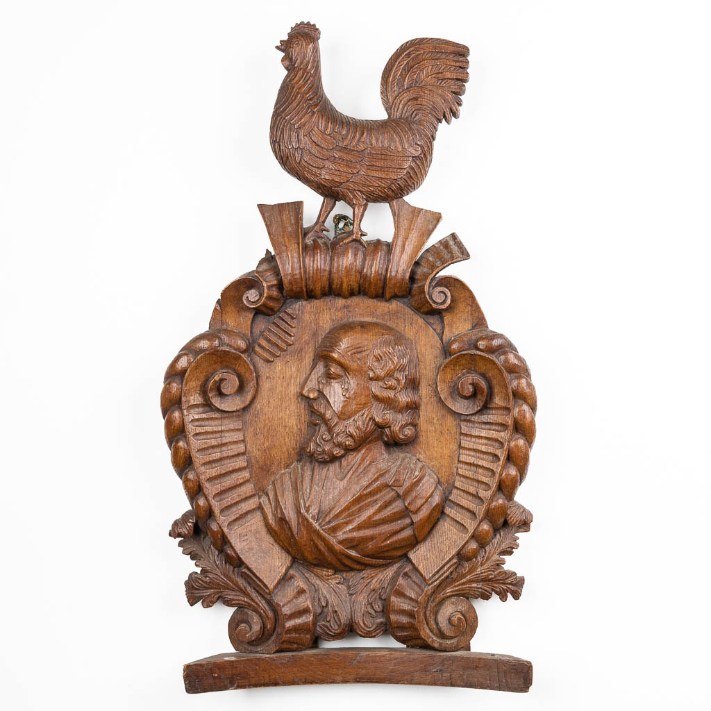 An antique wood sculpture medallion with a portrait and a rooster, Probably 18th C. (W:54 x H:99 cm)