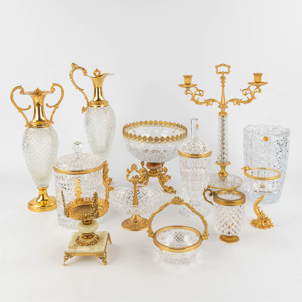  A collection of 11 pieces of Bohemian glass with a metal rim. 