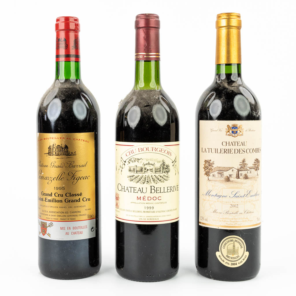 Een collectie van 3 flessen rode wijn 