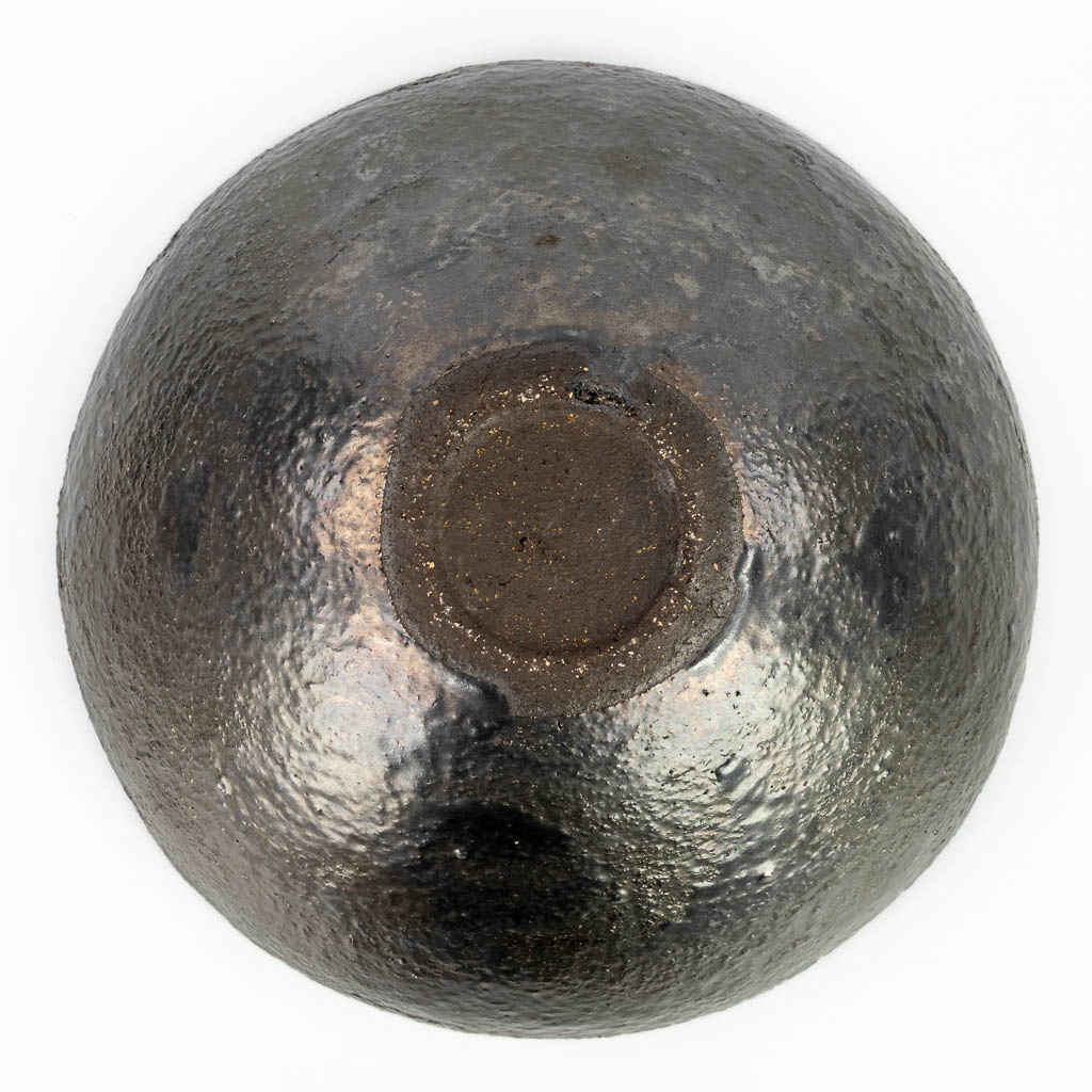 Jan NOLF (1931-1999) A bowl made of glazed ceramics. (H:10cm)