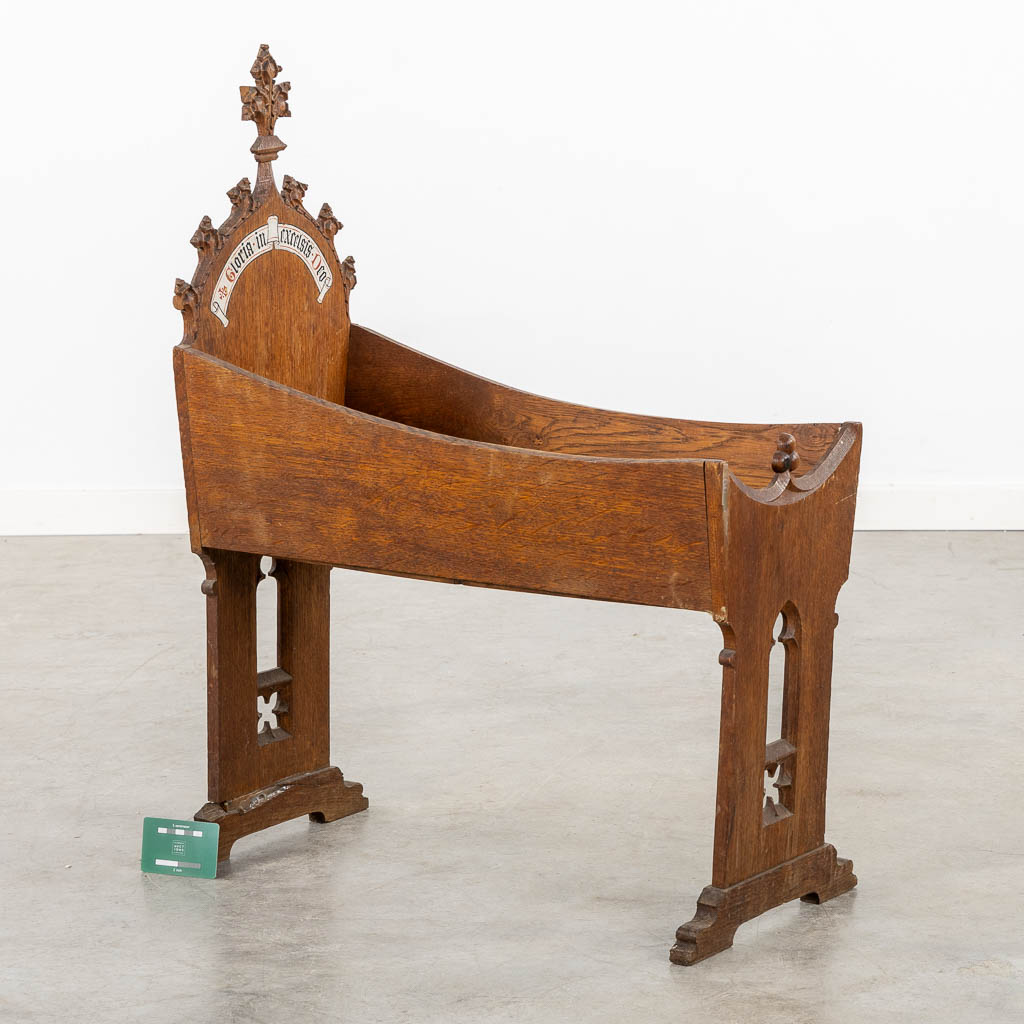 A small manger, sculptured wood, Gothic Revival. (L:29 x W:62 x H:81 cm)