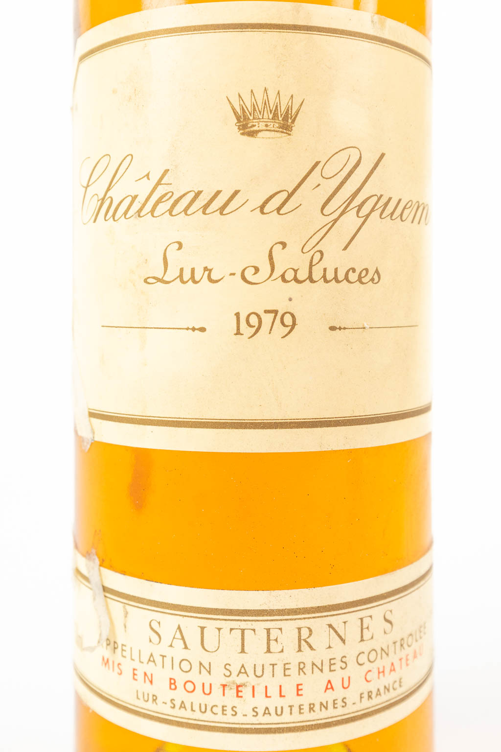 A collectie van 10 flessen wijn Sauternes: 8 x Château D