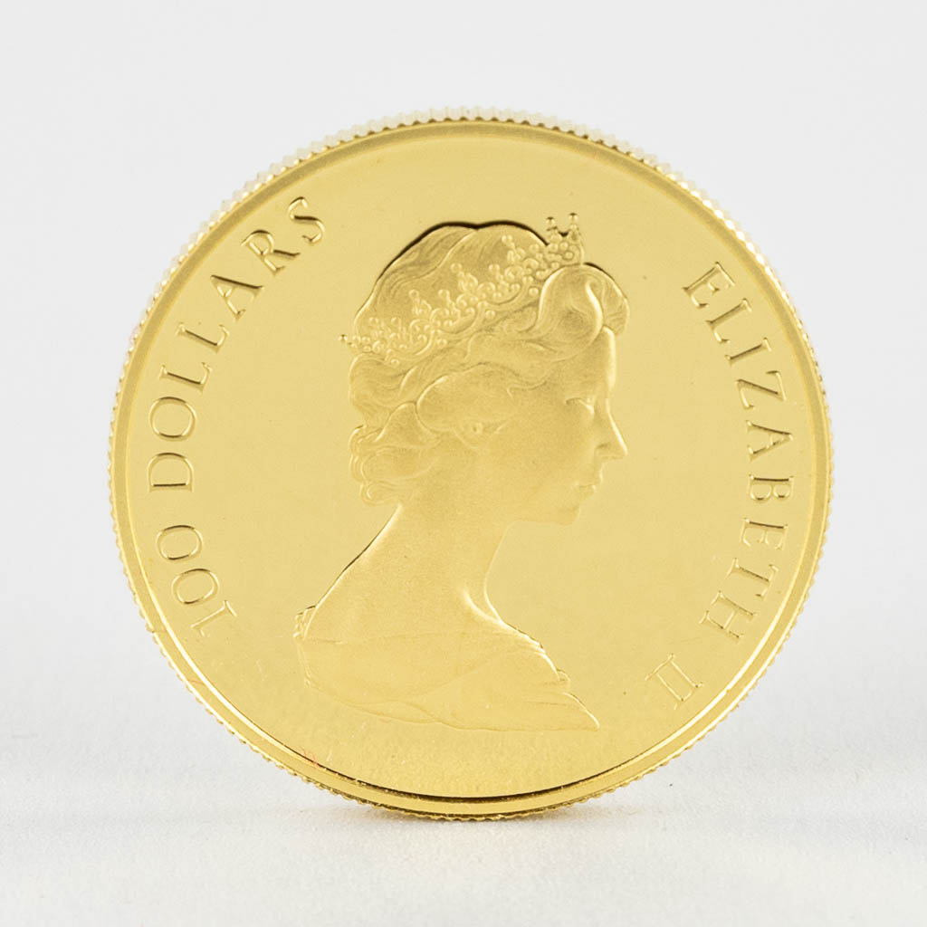 A gold coin, Canada 100 Dollar, Elisabeth 2, 1982. 16,96g.