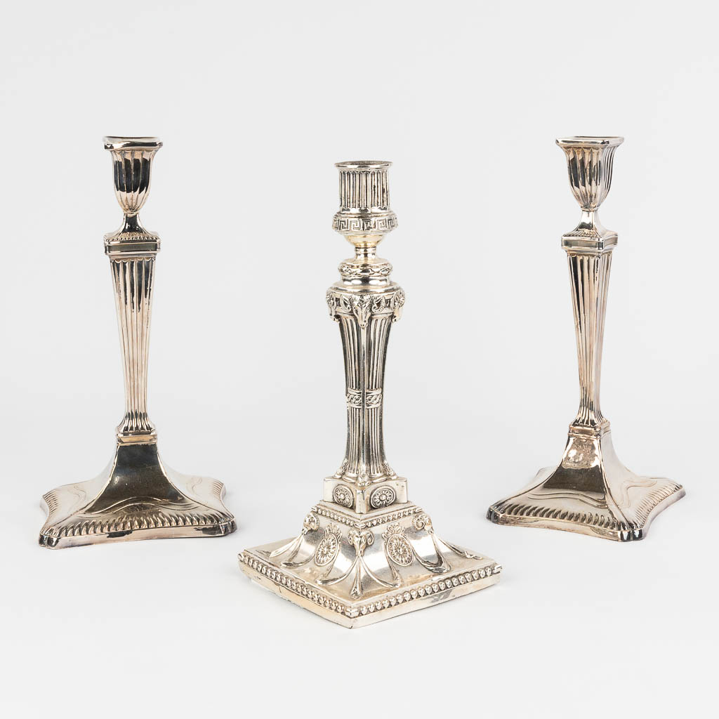  A collection of 3 silver candlesticks, of which 2 are a pair