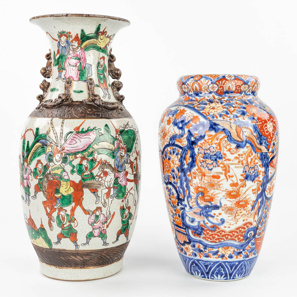 Lot 017 A Chinese and Japanese vase, Nanking and Imari. (H:44cm)