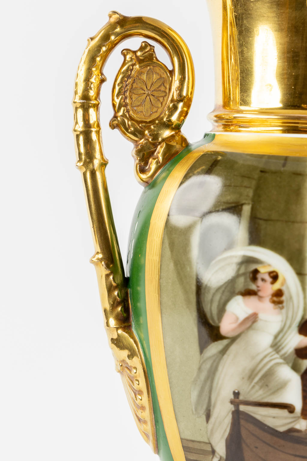 A pair of Vieux Paris vases, Empire style. 19th C. (L:15 x W:20 x H:38,5 cm)