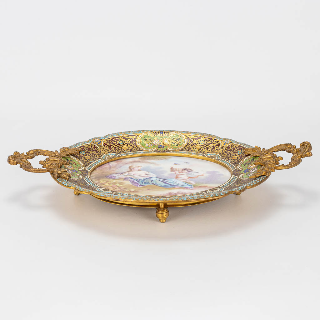 A bowl decorated with cloisonné bronze and with a hand-painted porcelain plaque. Probably Sèvres, 19th century. 