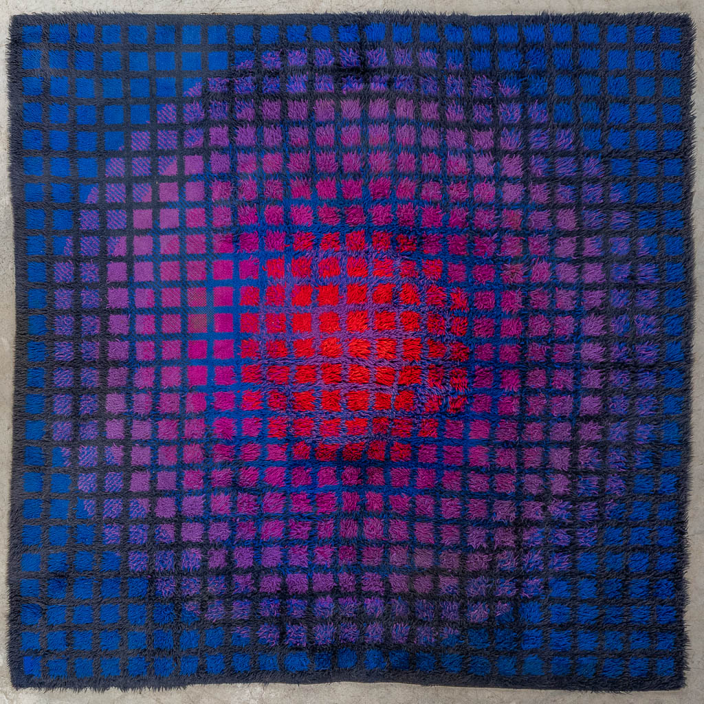Verner PANTON (1926-1998)(attr.) 'Finlandia tapijt' Circa 1970. (D:225 x W:225 cm)