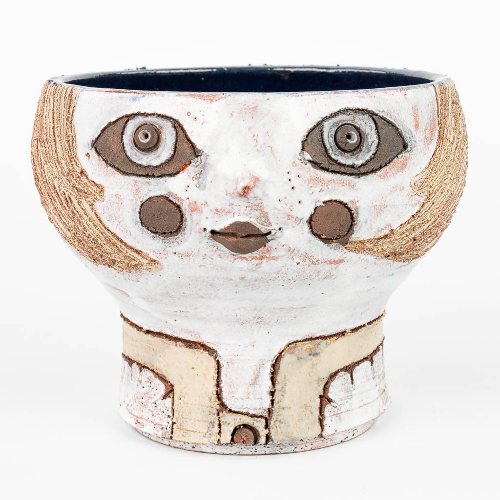 A vase in the shape of a face, made of glazed ceramics for Perignem, Unique Piece. (H:11,5cm)