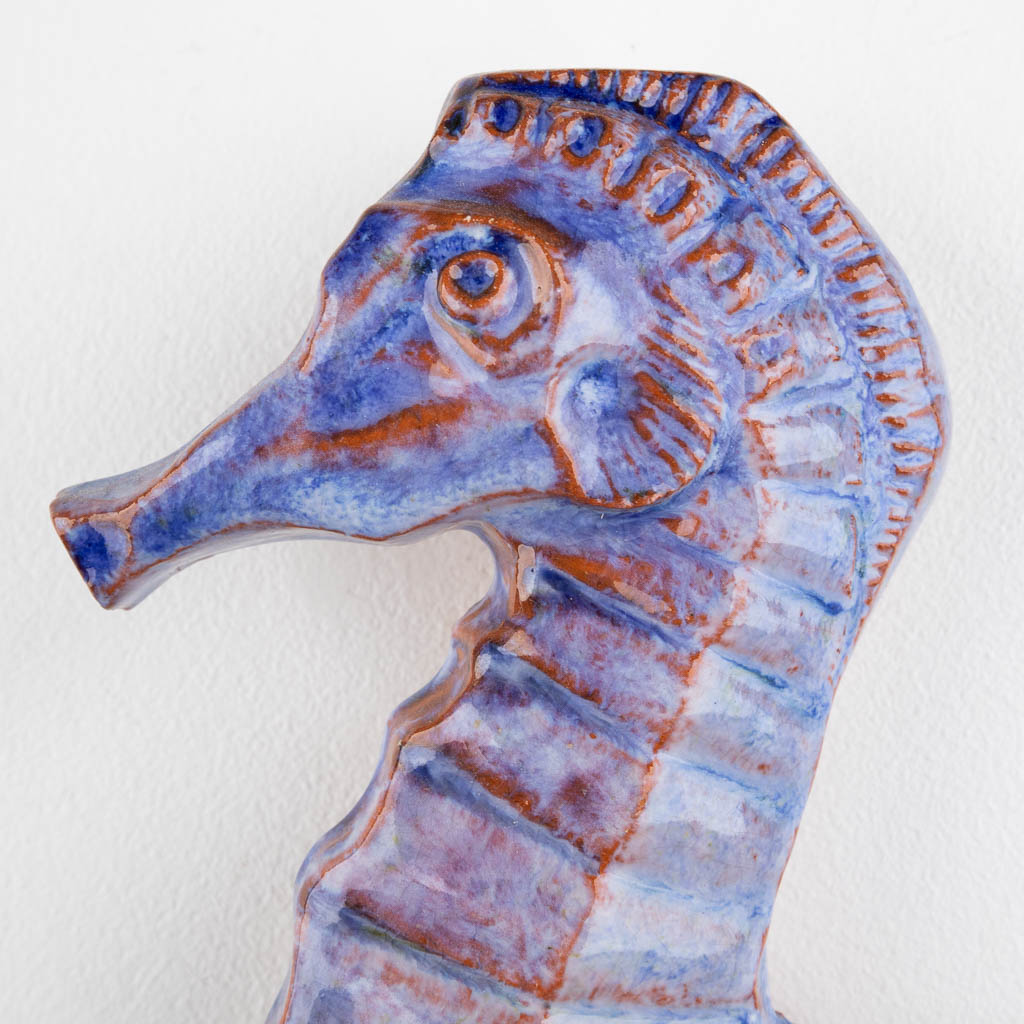Five Seahorses, glazed ceramics, Sanchez, Amphora, Bayer. 20th C . (W:16 x H:45 cm)
