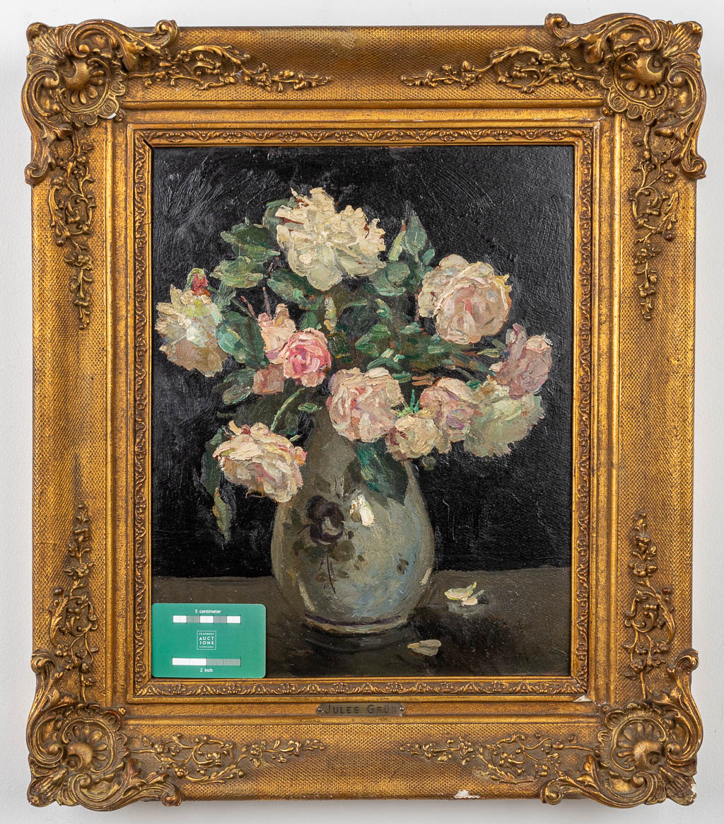 Jules Alexandre GRÜN (1868-1934) 'Flower Vase - Bouquet de roses' a painting, oil on cardboard. (33 x 40 cm)
