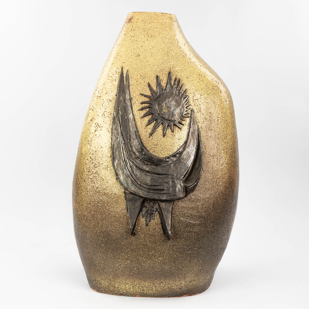  Rogier VANDEWEGHE (1923-2020)(attr) een grote vaas waarschijnljik voor Amphora. (28 x 42 x 68cm)