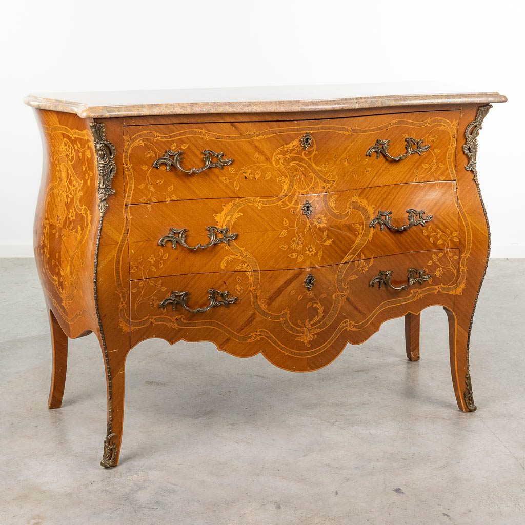 A chest of drawers with marble top and inlaid with marquetry. (L: 55 x W: 128 x H: 91 cm)