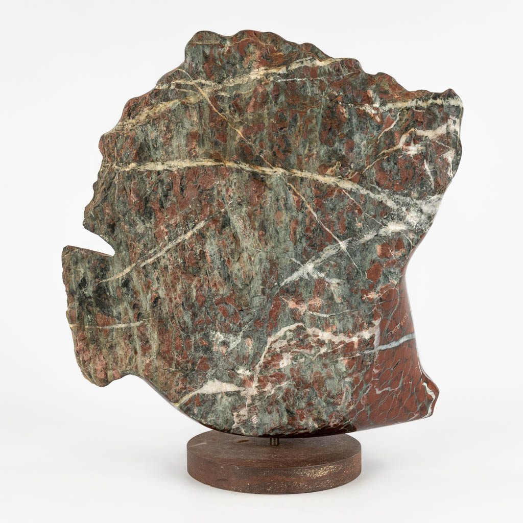 Lucien GHOMRI (1949) 'Fish' sculptured marble. (D:15 x W:32 x H:37 cm)