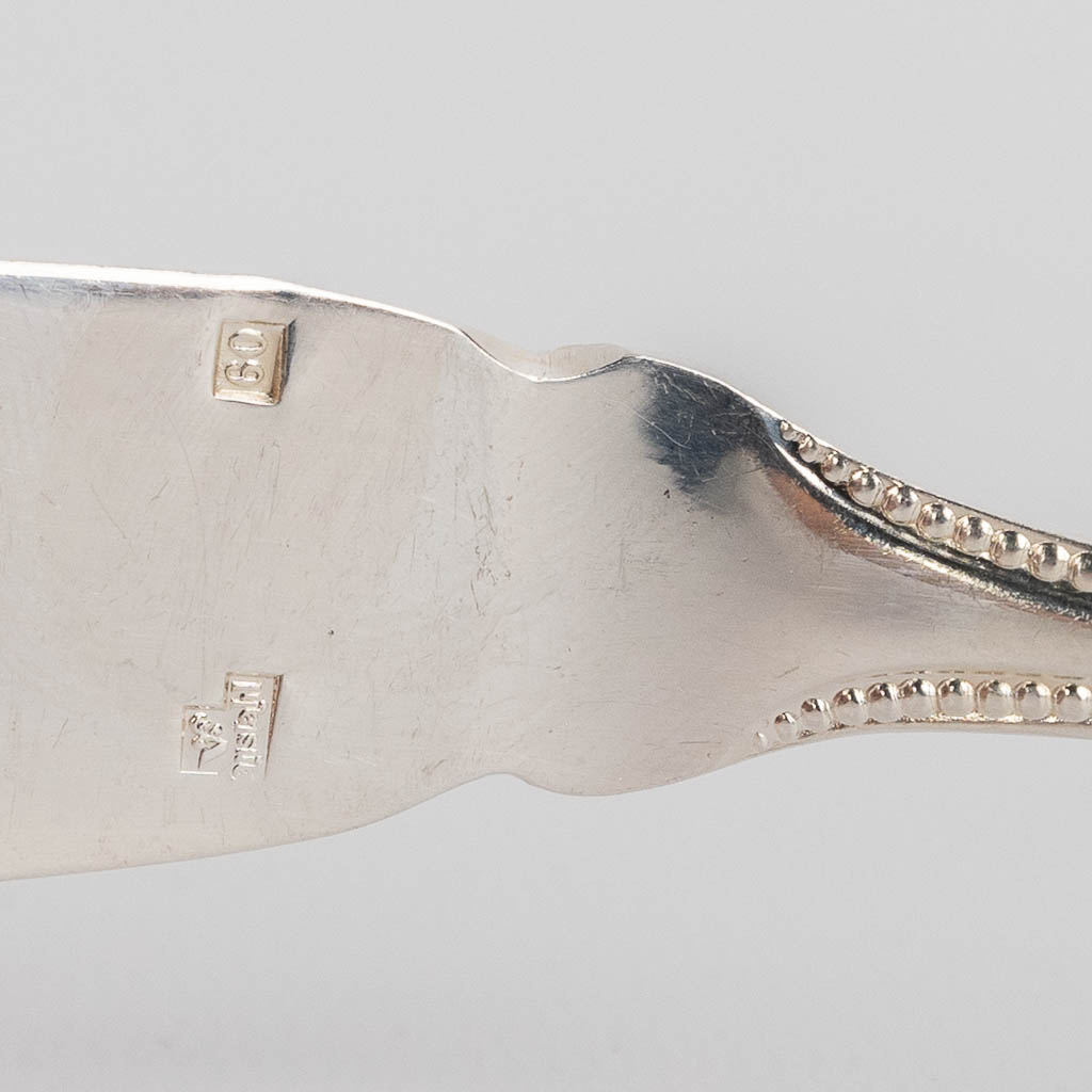 VanStahl, model Perles, a silver-plated cutlery in a storage box. 99 pieces. (L: 29 x W: 52 x H: 17 cm)