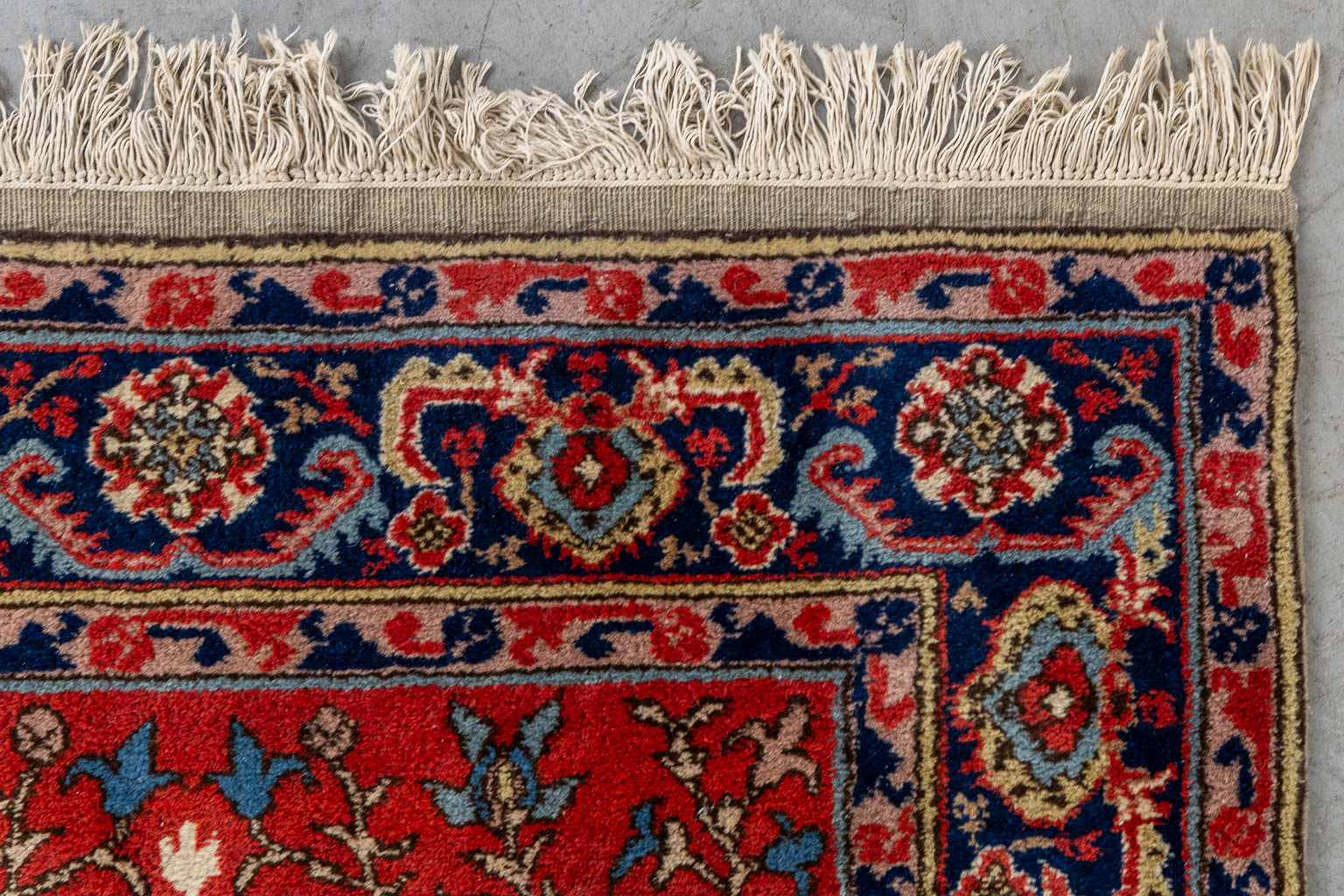 An Oriental hand-made carpet, Kayseri. (L:180 x W:128 cm)
