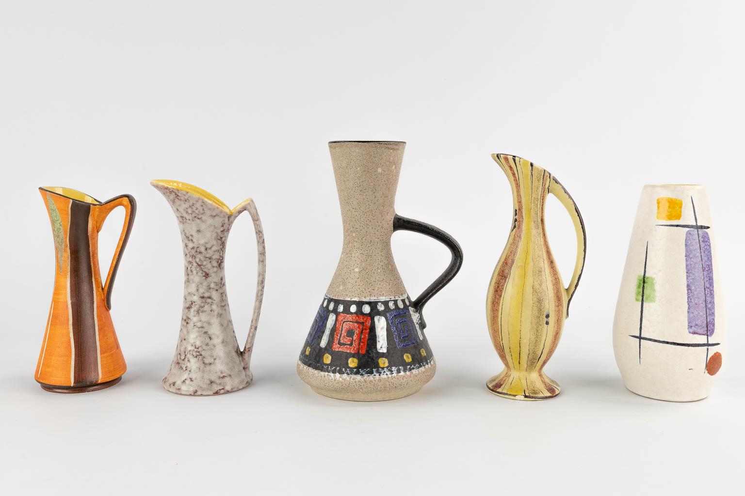 A collection of mid-century ceramics, West Germany. (H:30 x D:21 cm)