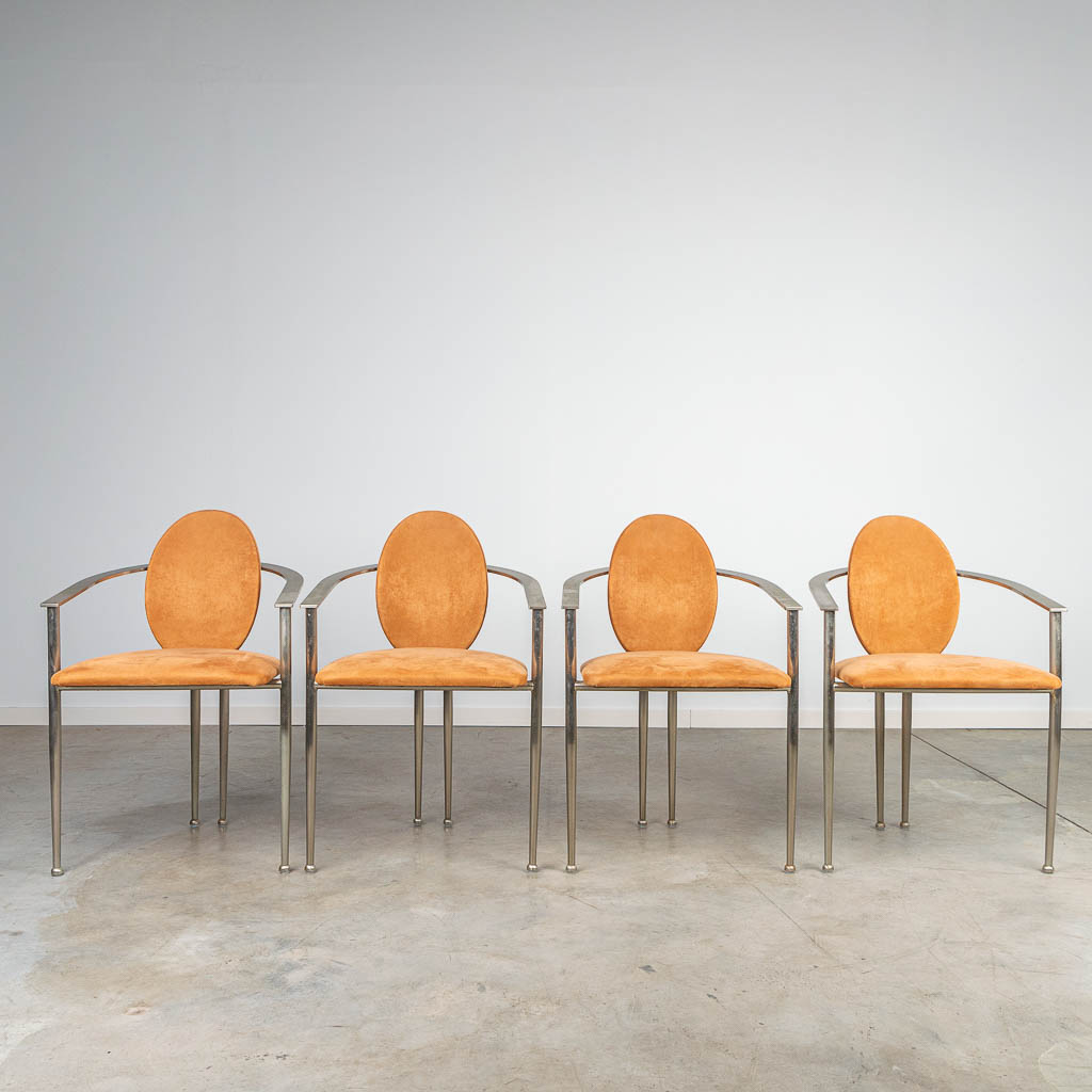 A set of 4 chairs made by Belgo-Chrom of metal and suede leather. (H:81cm)