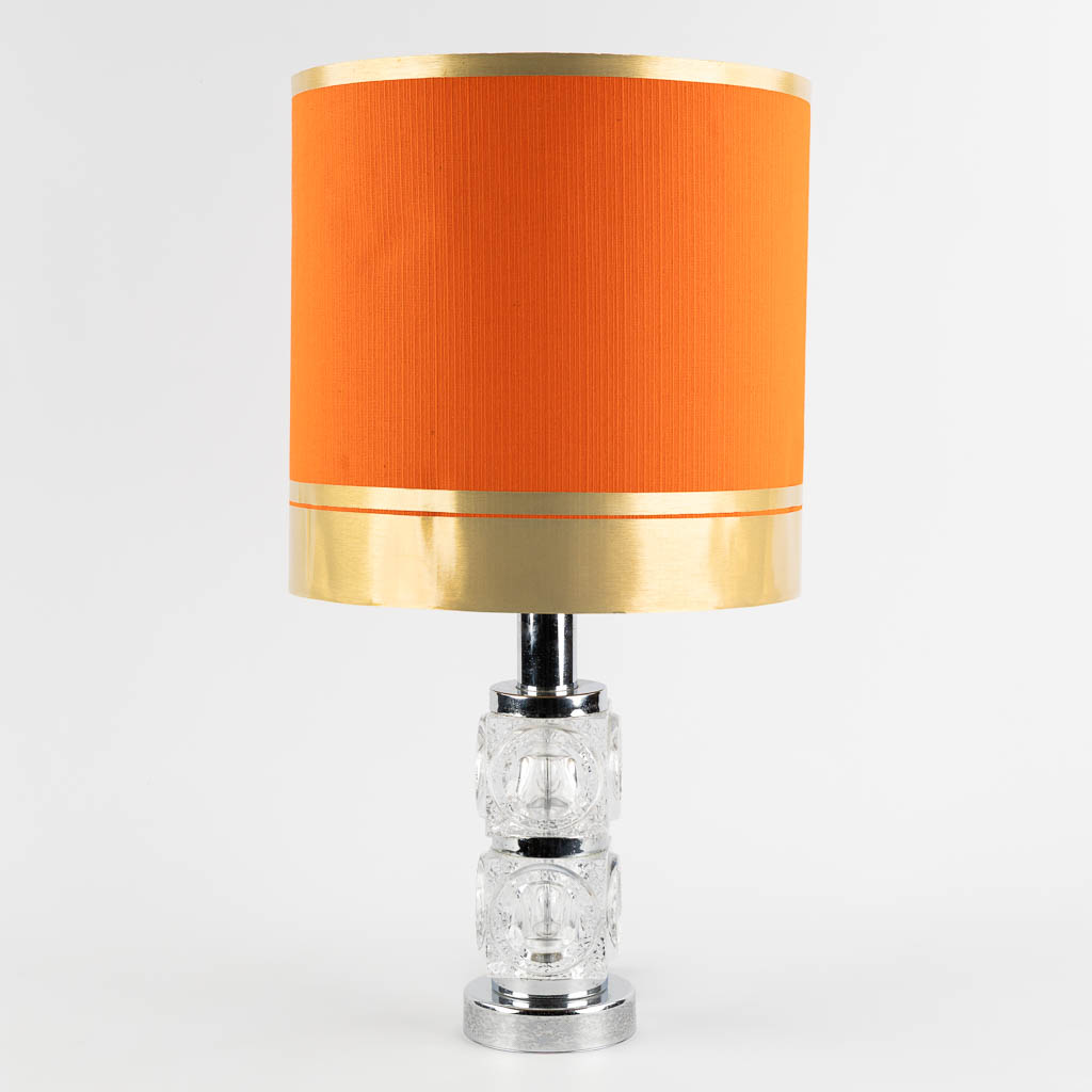  A mid-century table lamp, chromed metal and glass. Circa 1970.
