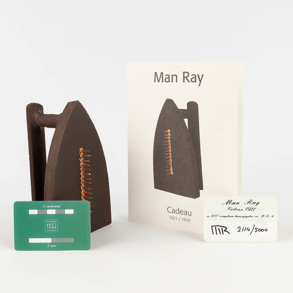 MAN RAY (XX) "Cadeau", 1974, number 2114/5000. (L: 10 x W: 10 x H: 16 cm)