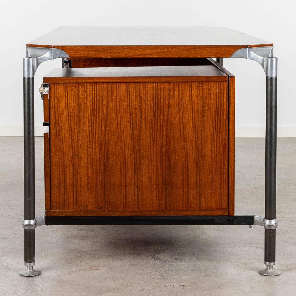 Ico PARISI (1916-1996) 'Desk' voor Mim Roma.