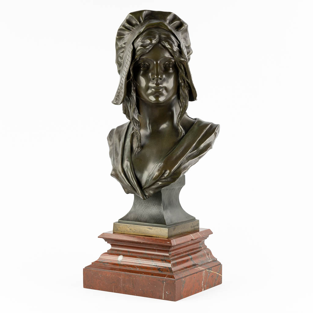 Henri JACOBS (1864-1935) 'Bust of a lady' patinated bronze, Foundry mark of Luppens. (L:24 x W:29 x H:52 cm)