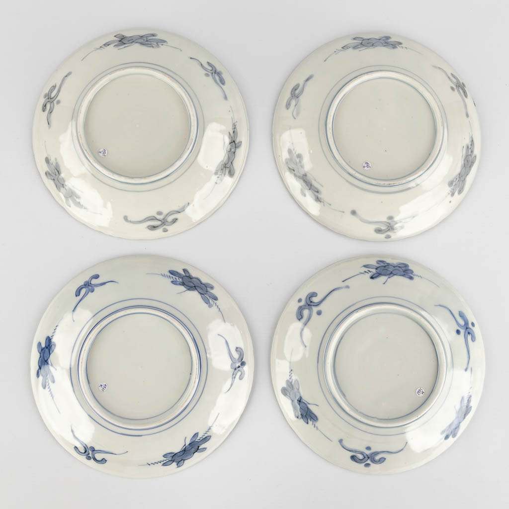 Eleven plates, Japanese Imari porcelain, 19th/20th C. (D:22 cm)