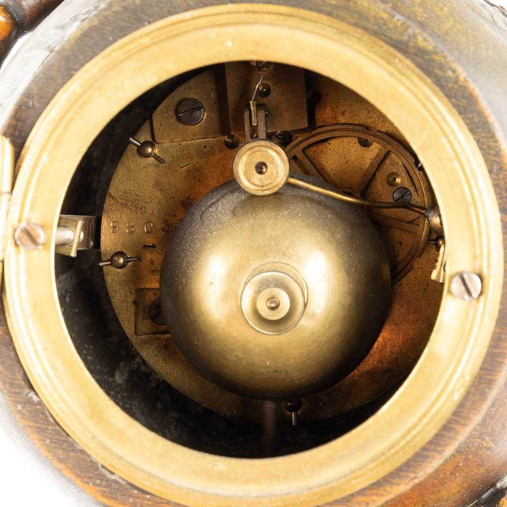 L & F Moreau, a mantle garniture clock, spelter, Circa 1900. (L: 26 x W: 40 x H: 70 cm)