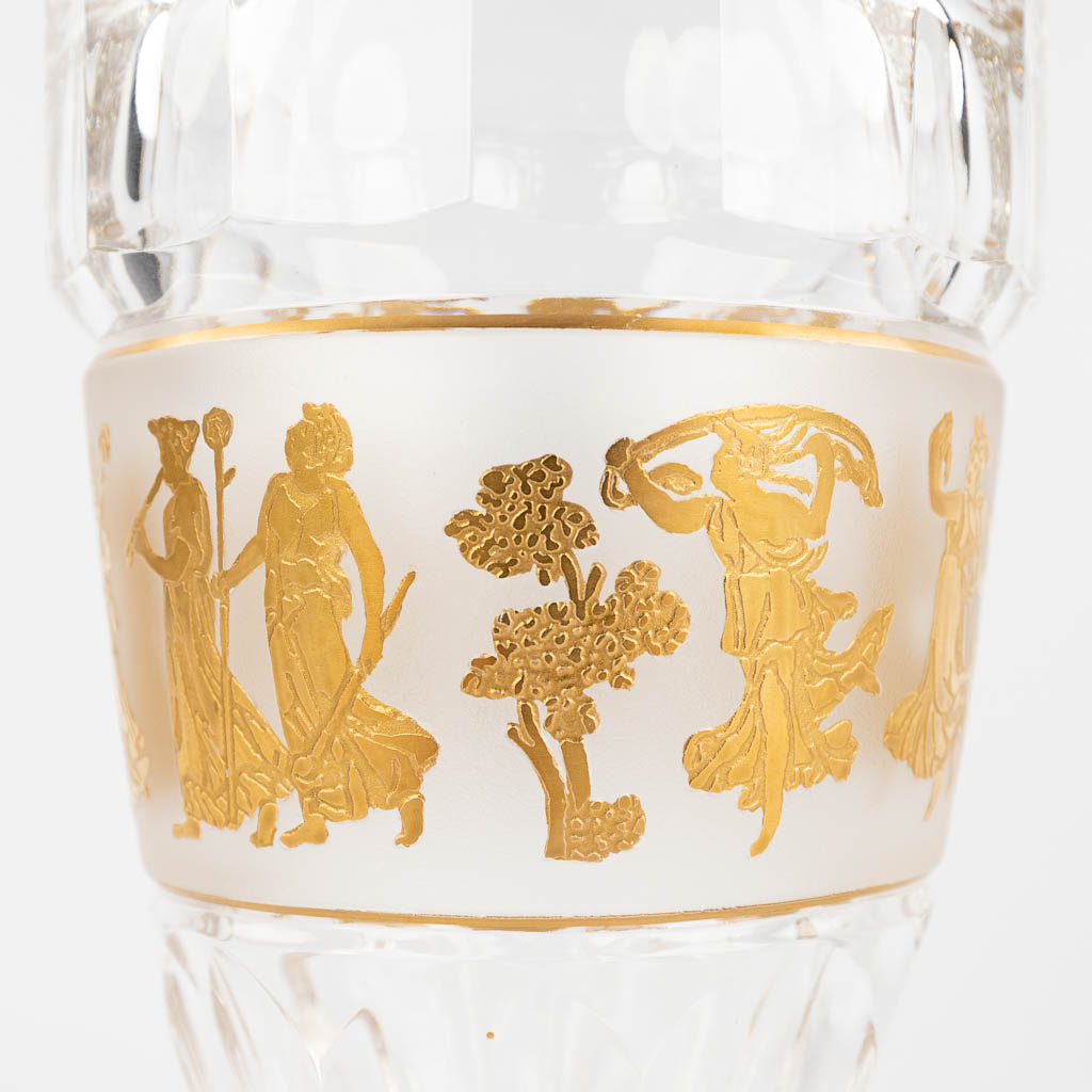 Val Saint Lambert, een collectie van 2 kristallen vazen met decor 