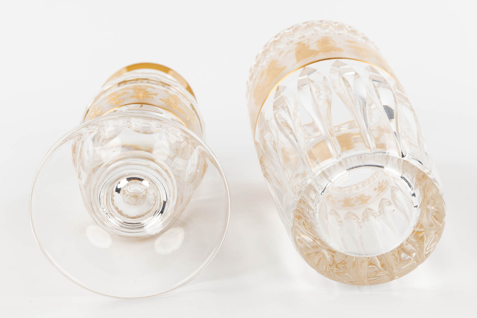 Val Saint Lambert, a collection of 32 crystal vases, 