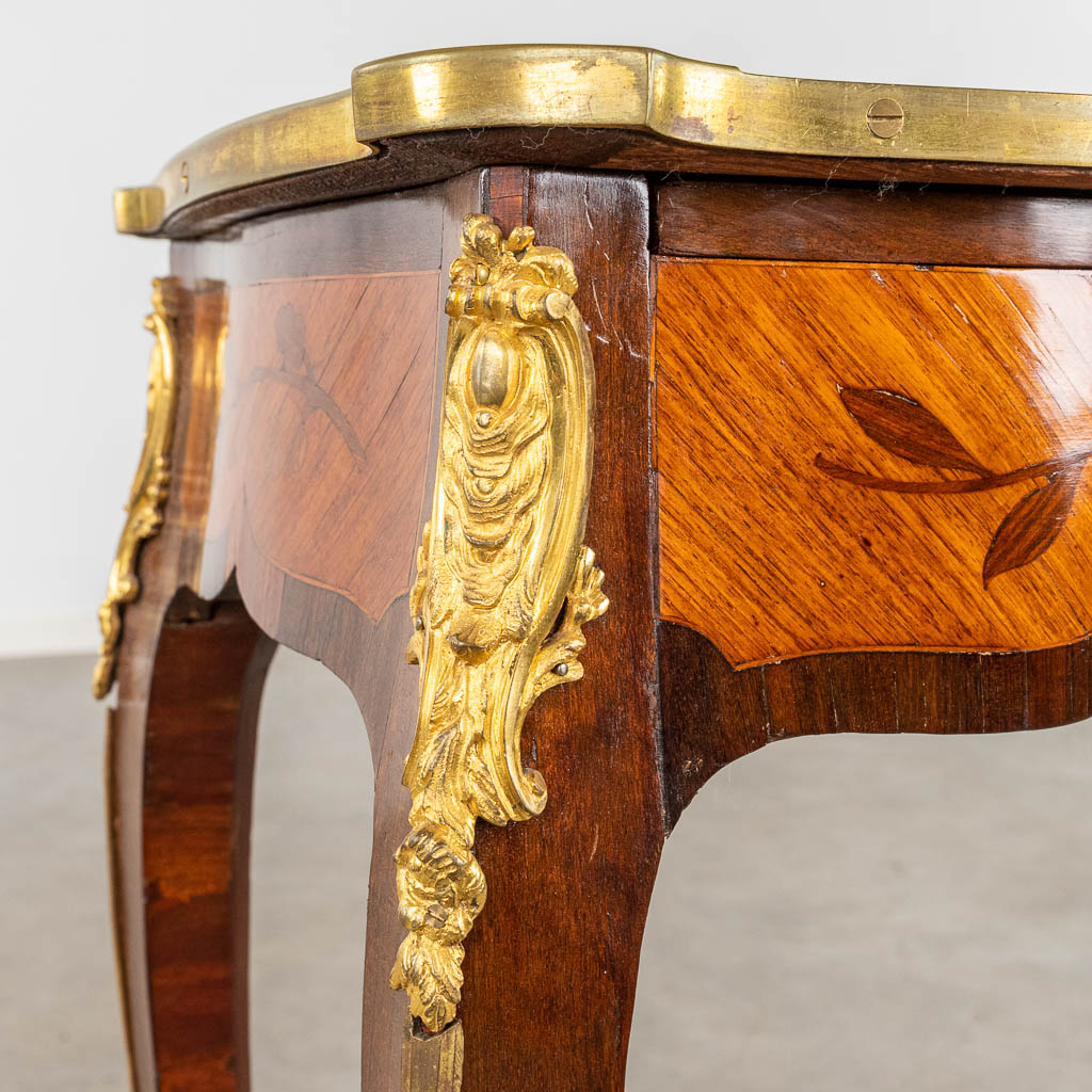 Léonard BOUDIN (1735-1807) 'Side Table Louis XV' marquetry and mounted with bronze. 18th C. (D:35 x W:55 x H:72 cm)