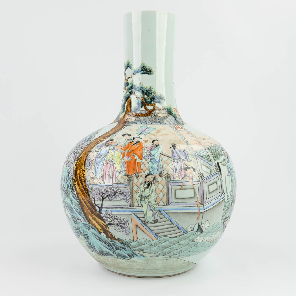 Chinese ball vase Qianlong | Flanders Auctions
